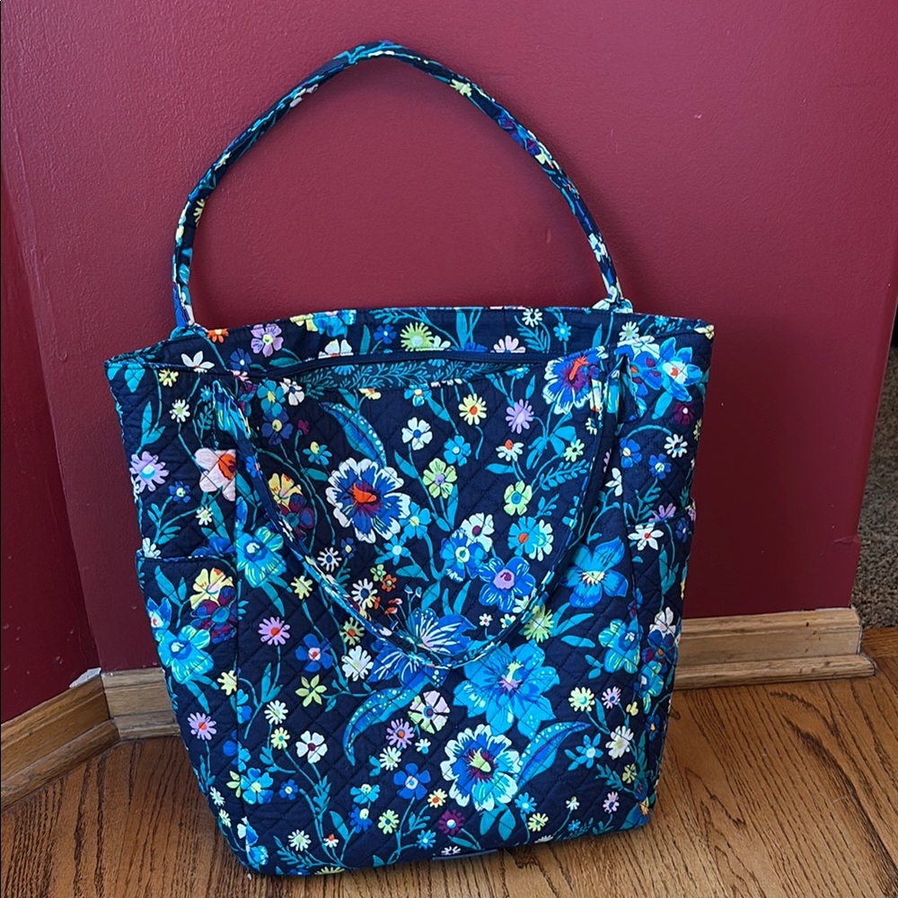 Vera Bradley Tote